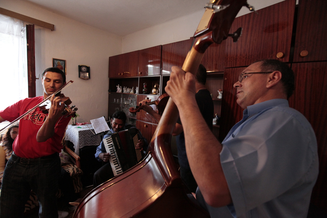 Mri dajori, mro dadoro